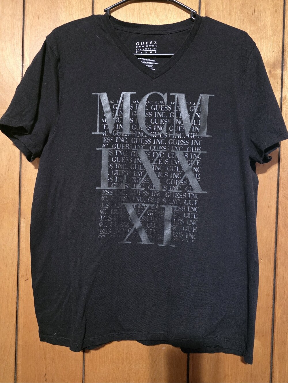 Guess Women's Black V-neck Short Sleeve T-Shirt, Size Large